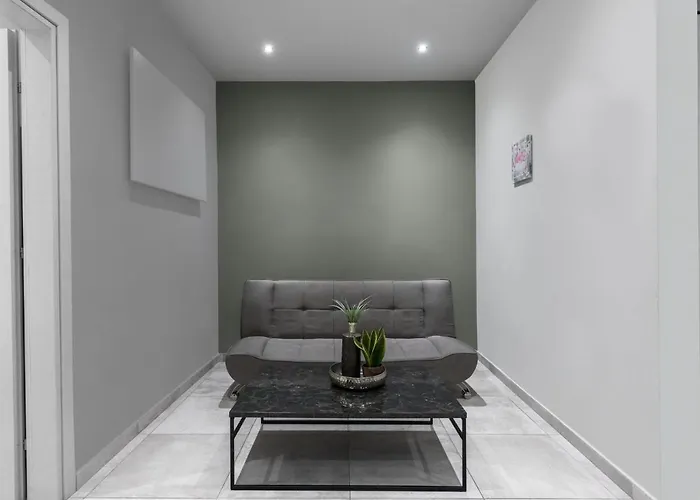 Cosmopolitan, Nilie Hospitality Mgmt Апартаменты Салоники